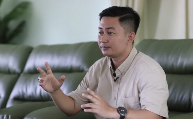 
 Terbentur Aturan? Aman Al-Muhtar Praktisi Hukum Kupas Tuntas Pemberhentian Honorer