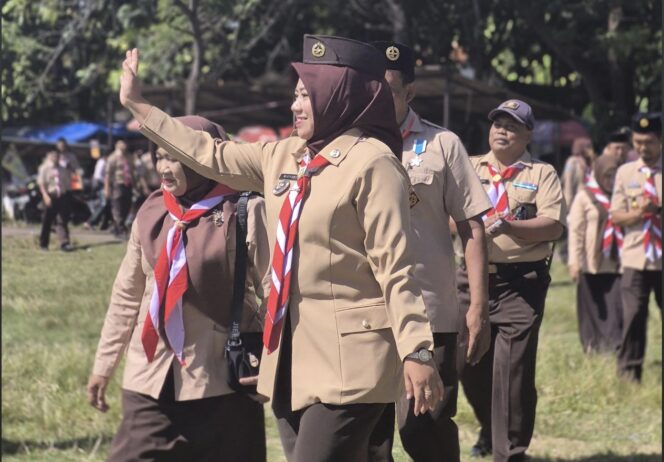 
 Mbak Ulfi Berharap Peserta Pramuka mampuh menjadi sosok tangguh untuk Situbondo Naik Kelas
