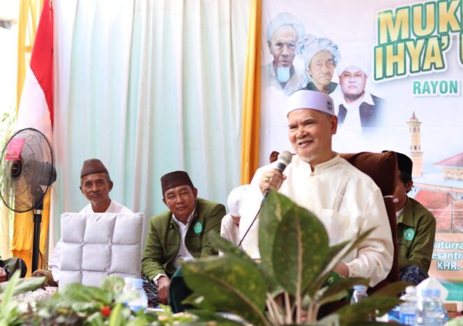 
 KH. Afifuddin Muhajir: Hati-Hati dengan Pujian, Bisa Jadi Malapetaka Lisan – Pengajian Muhtasor Ihya’ Ulumiddin